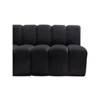 Meridian Furniture, divano modulare in velluto Arc