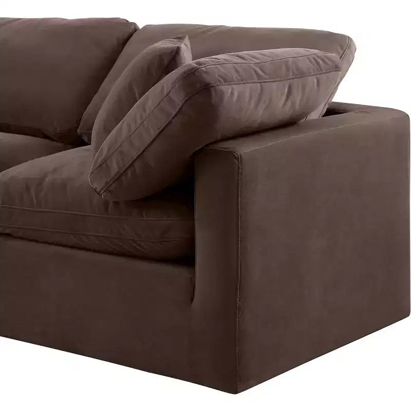 Meridian Furniture, Divano Modulare Indulge in Velluto Marrone