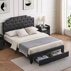 Struttura letto matrimoniale Queen Size con 2 cassetti portaoggetti e testiera, letto a piattaforma rivestito in pelle PU trapuntata a bottoni
