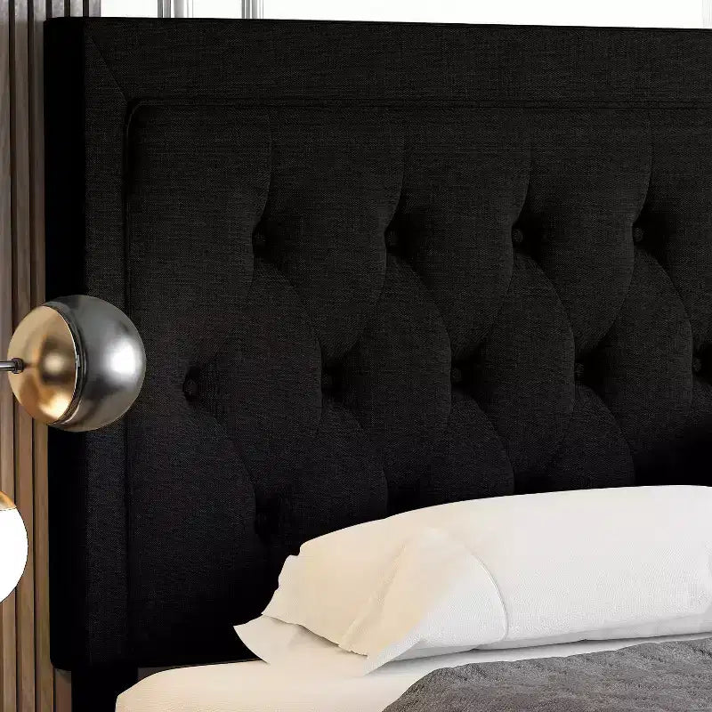 Letto king size imbottito con testiera regolabile, capitonné, base a doghe, facile da montaggio