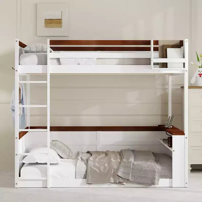 Letto a castello basso Queen su Queen con ripiani, letto a castello in legno con stazione di ricarica USB e luce a LED