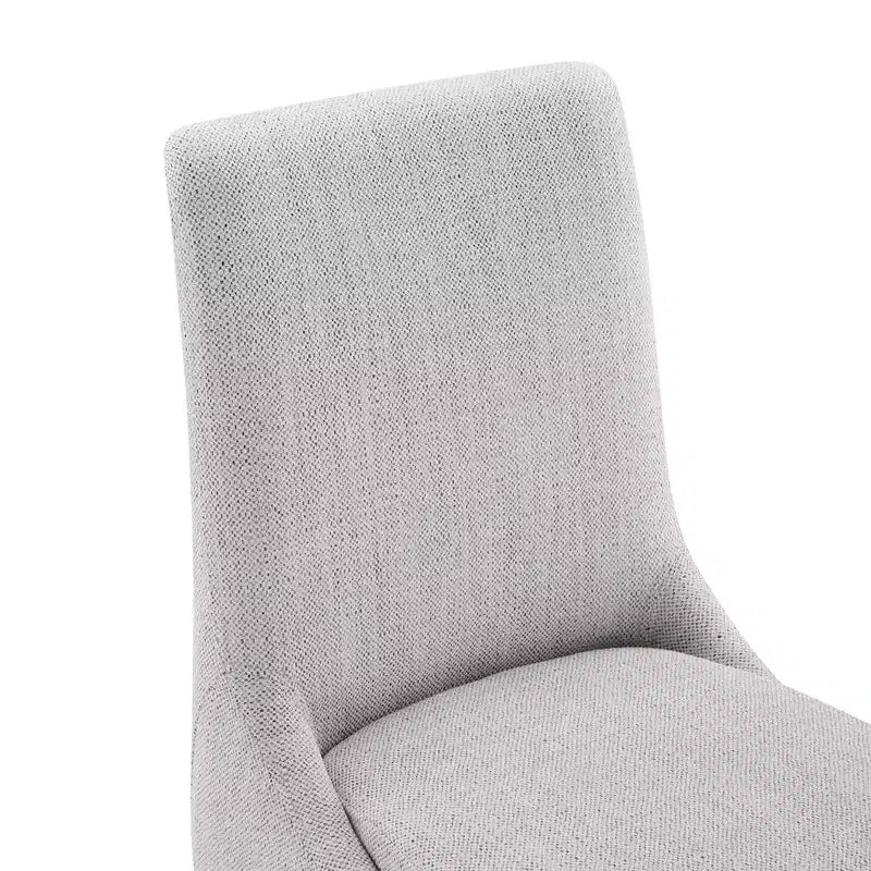 Sedia da pranzo imbottita Spruce&Spring con cuscino a doppio strato e gambe in legno
