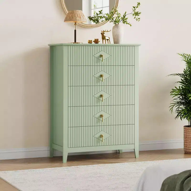 Cassettiera a 5 cassetti per camera da letto, comò in legno da 32" di larghezza con maniglie in metallo, organizer per vestiti scanalato, comodino stretto