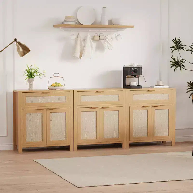Credenza a buffet con contenitore, mobile in rattan con cassetto e anta decorata con ripiani regolabili, tavolo console da bar per soggiorno cucina