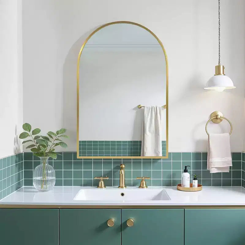 MAYEERTY 36 x 24 pollici Armadietto a specchio da bagno moderno con arco, specchio da parete con cornice in metallo e contenitore, Oro