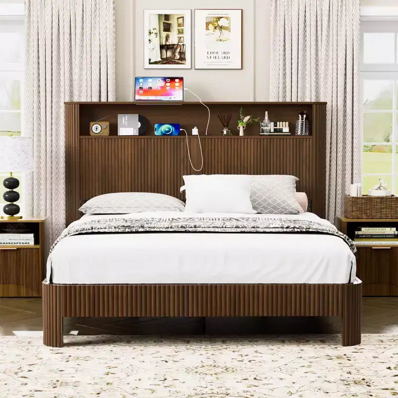 ModernLuxe Struttura Letto Matrimoniale/Una Piazza e Mezza XL con Testiera Contenitore, Stazione di Ricarica Integrata, Design Onde, Supporto Silenzioso