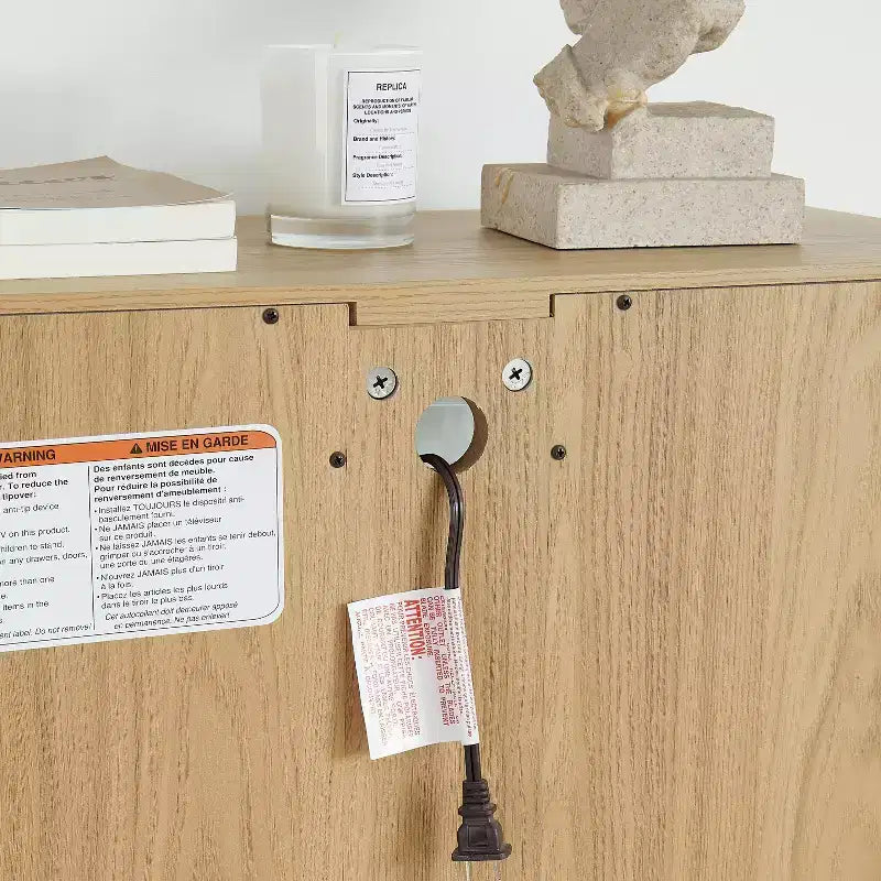 Vetrinetta in vetro illuminata con ripiani regolabili - Elegante vetrina a 2 ante e cassetto integrato, lampadina inclusa