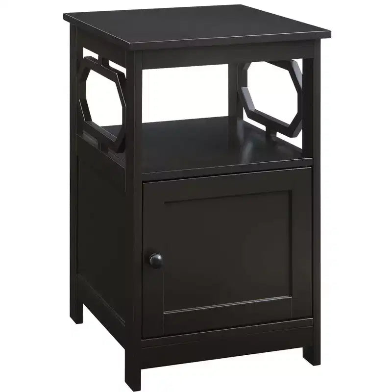 Tavolino da salotto HomeStock Belmont con armadietto e due ripiani, design laterale ottagonale, spazio nascosto per rivorre ed elettronica in soggiorno
