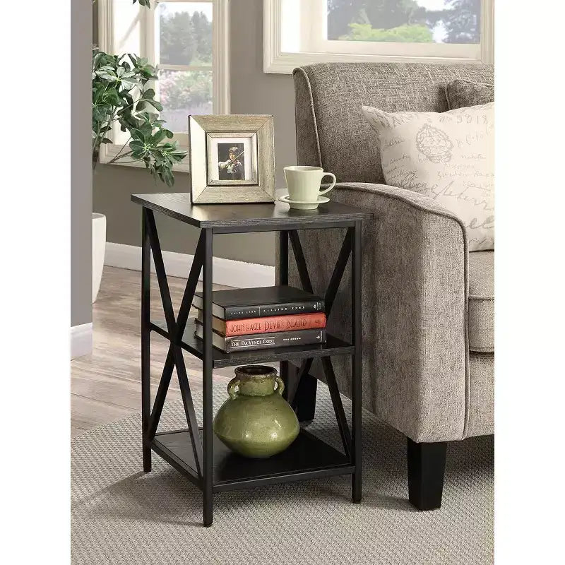 Tavolino HomeStock Belmont in vetro con ripiano, fianchi in vetro temperato, piano spazioso e ripiano inferiore per libri e accessori