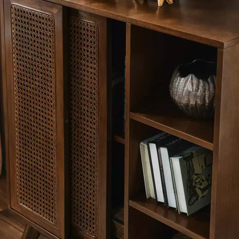 Madia Moderna Mid-Century in Rattan con Ripiani Regolabili e Gambe in Legno Massello, Buffet per Ingresso, Soggiorno, Cucina