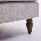 Poltrona GDFStudio Sidney Accent con tessuto in lino imbottito e gambe in legno massello
