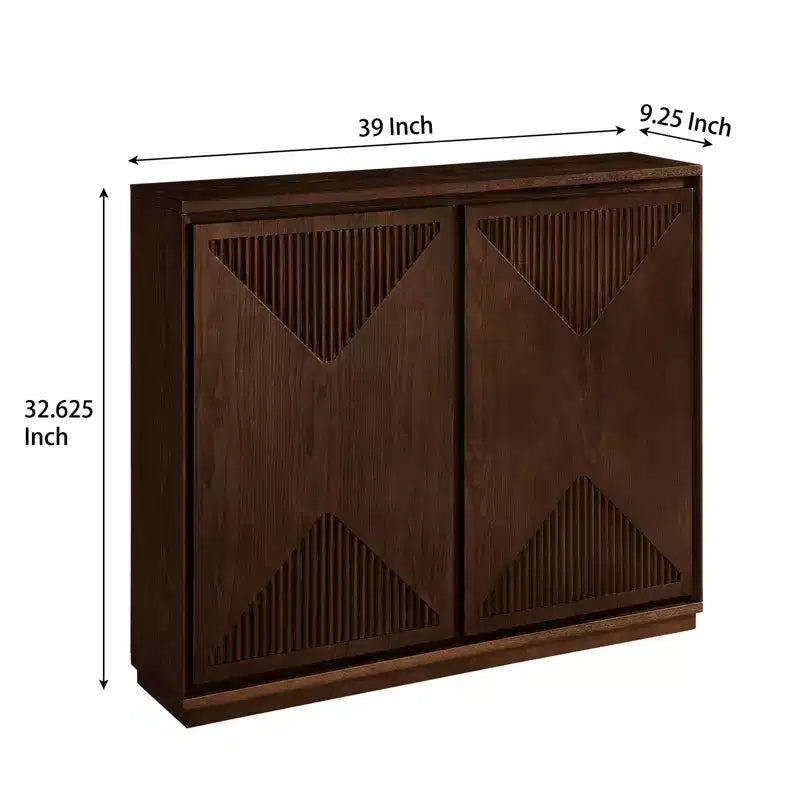 Mobile contenitore a V stile Mid-Century Modern, credenza a buffet stretta con fori per cavi, ante a coste e base in legno massello per soggiorno