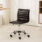 Sedia da Ufficio Regolabile Okak con Sollevamento ad Aria, Sedia da Scrivania Ergonomica con Base in Metallo Cromato, Sedia Girevole a 360 Gradi per Studio e Sala Lettura