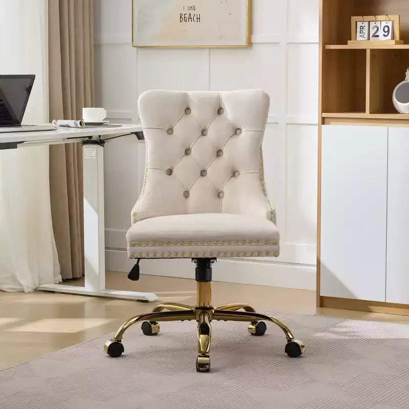Sedia da ufficio moderna Okak, sedia da scrivania imbottita con base in metallo dorato e bottoni decorativi, sedia comoda regolabile in altezza per ufficio, casa