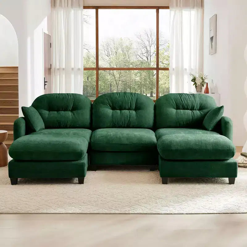 Divano componibile a U a 3 posti beige in ciniglia con 2 pouf e 2 cuscini decorativi per soggiorno