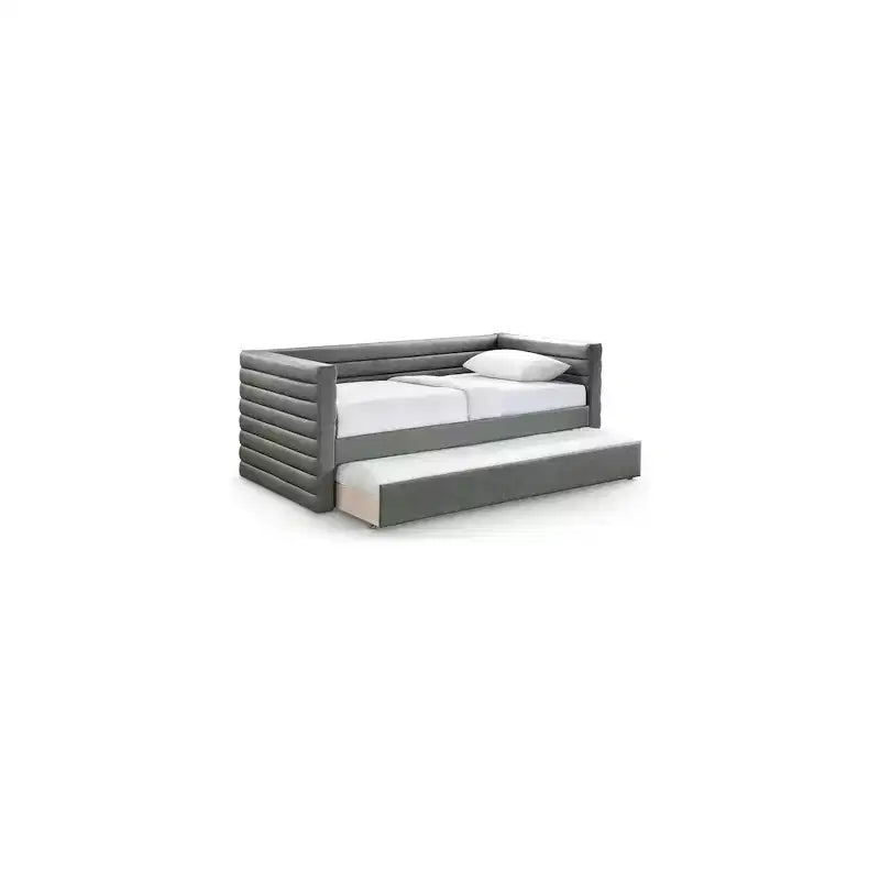 Meridian Furniture, Letto a giorno doppio in pelle vegana Beverly