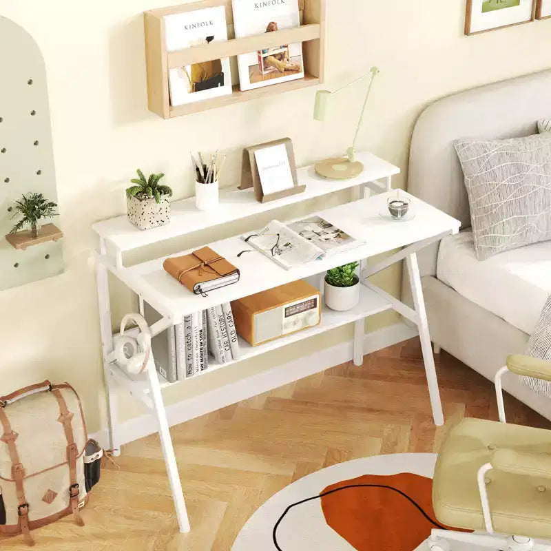 Scrivania per Ufficio Domestico Costway con Supporto per Monitor, Ripiano Aperto e Struttura in Metallo, Gancio per Cuffie Bianco/Marrone/Nero/Rosa