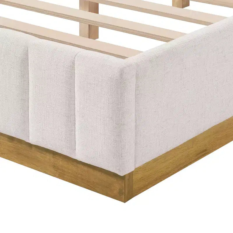 Christopher Knight Home Wendy Letto a piattaforma moderno rivestito in lino con testiera spessa trapuntata verticalmente