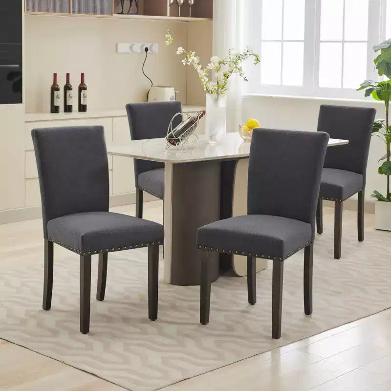 Set di 2 sedie da pranzo Parsons in tessuto con borchie e robuste gambe in legno per sala da pranzo/ristorante/hotel