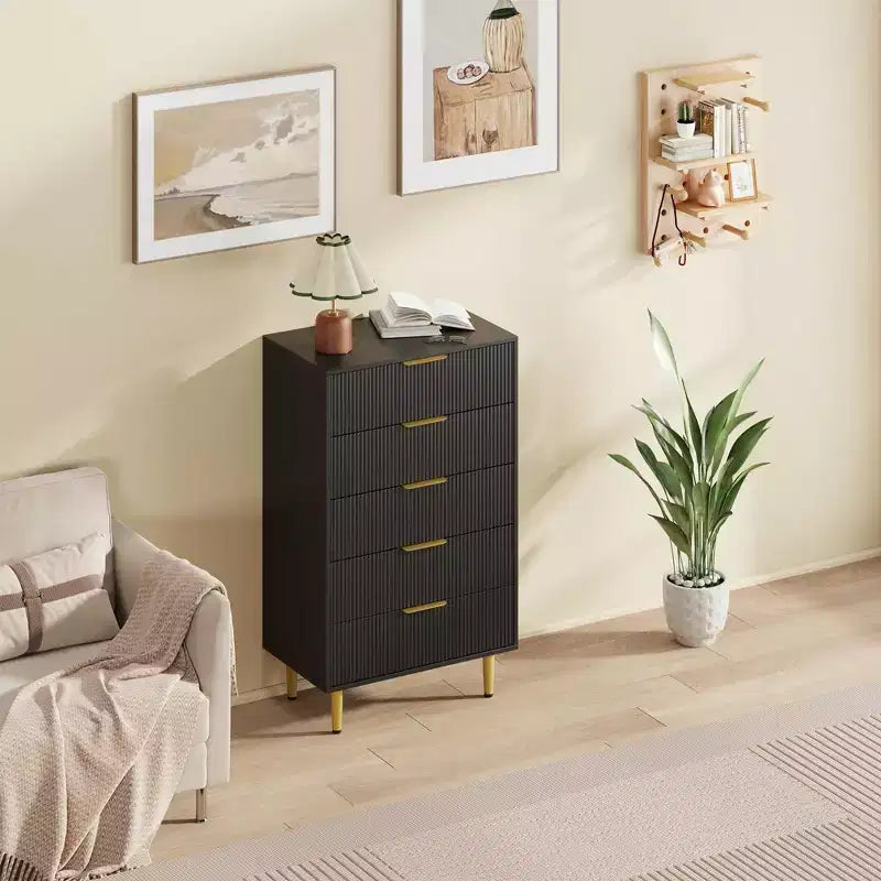 GustoWave Cassettiera scanalata per camera da letto con 5 cassetti, cassettiera in legno con maniglie e piedi in metallo, cassettiera naturale per soggiorno, camera da letto