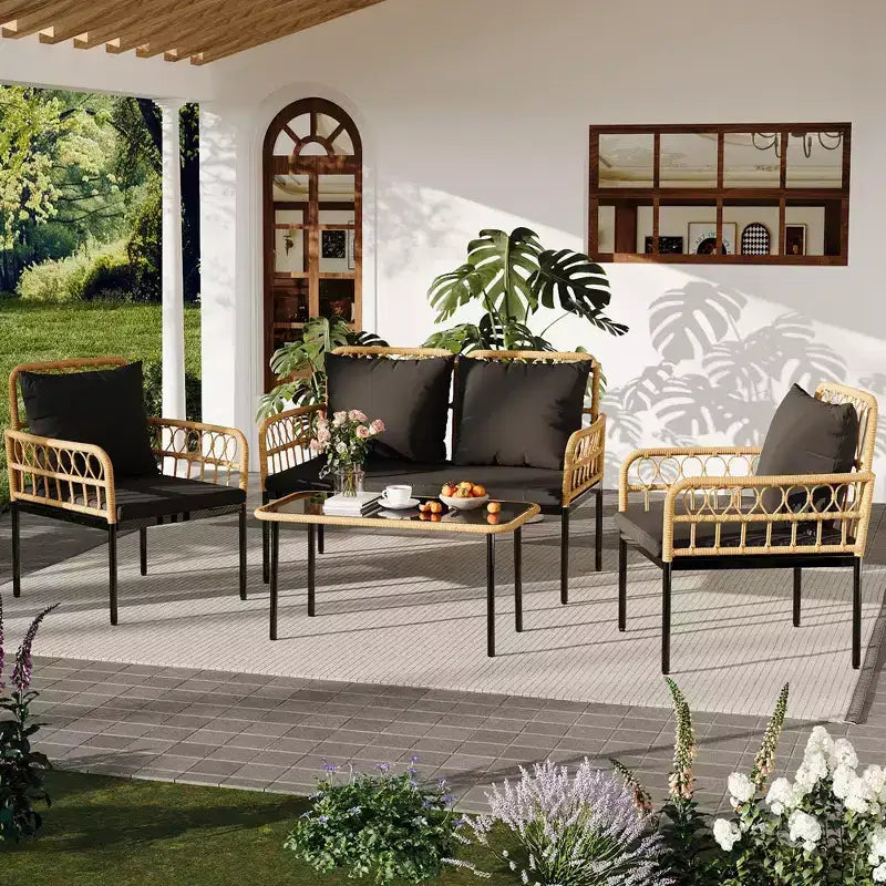 Set mobili da giardino a 4 pezzi in rattan, per terrazza, con sedie a dondolo e tavolino da caffè in vetro, per patio e cortile