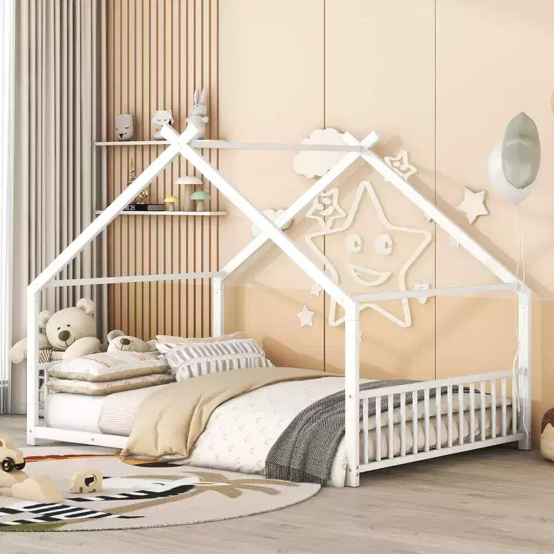 Bellemave Letto a Piattaforma a Casetta, Dimensioni Matrimoniali, Letto a Casetta con Testiera, Pediera e Supporto a Doghe, Bianco