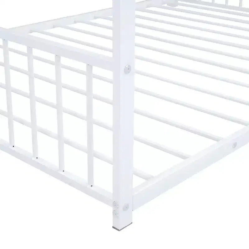 Bellemave Letto a Piattaforma a Casetta, Dimensioni Matrimoniali, Letto a Casetta con Testiera, Pediera e Supporto a Doghe, Bianco