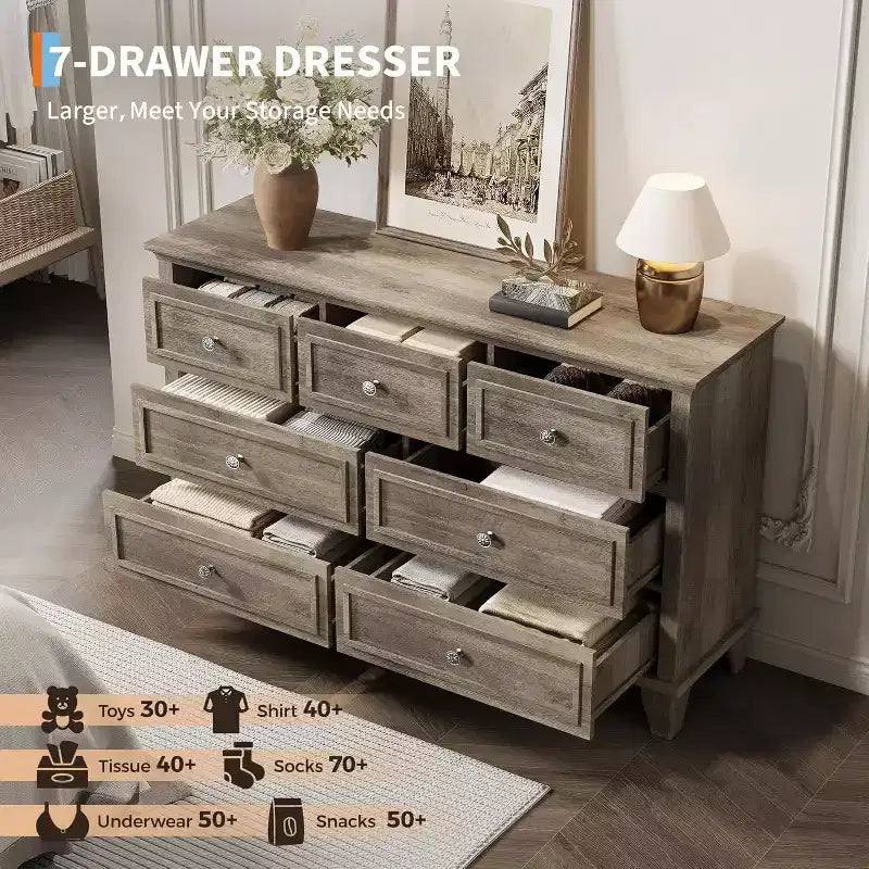 Cassettiera a 7 cassetti per camera da letto, comò in legno da 47W con maniglie in metallo, cassettiera grande per TV, organizer per vestiti per camera da letto
