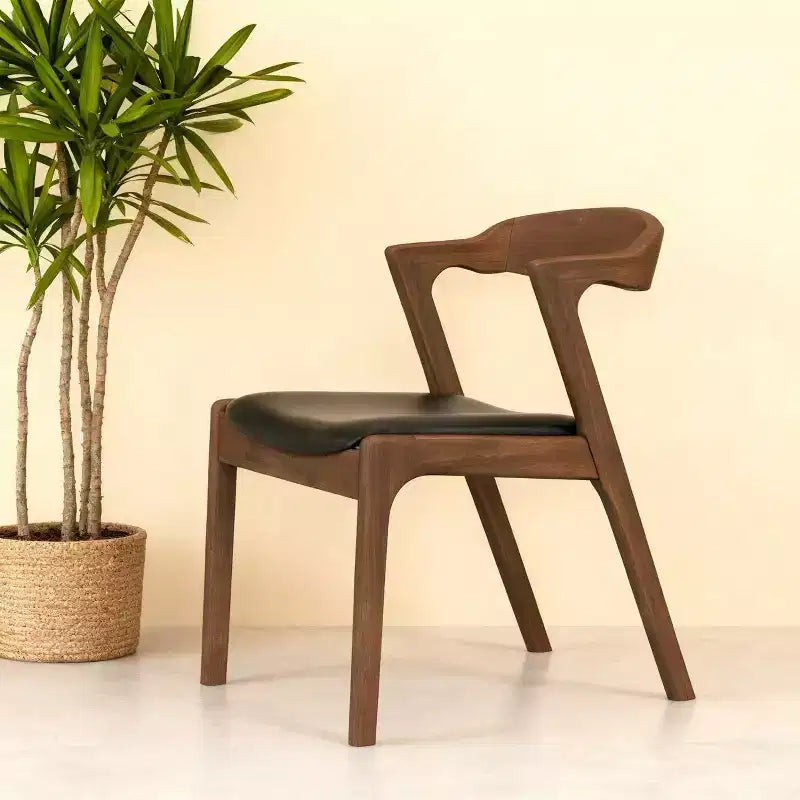 Homy Casa Set di 2 Sedie da Pranzo Mid-Century Moderne in Legno Massello con Seduta in Ecopelle, Piccoli Spazi, Riunioni Festive, Noce e Nero