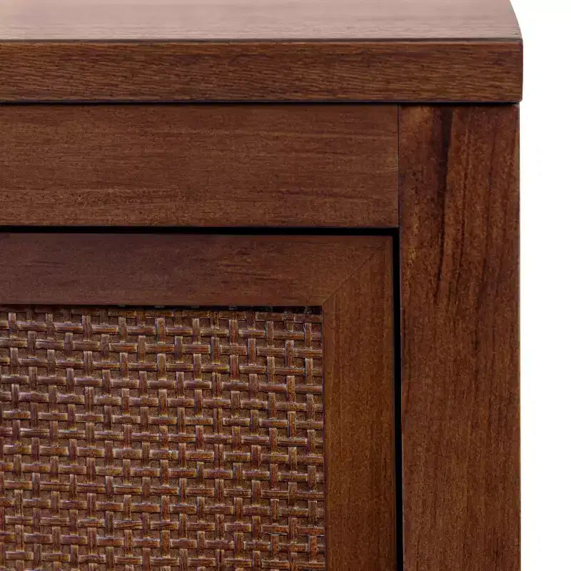 Comodino con 2 cassetti Hatteras Modern Boho con legno massello e dettagli in rattan naturale - Teamson Home