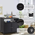 Mobiletto portaoggetti GustoWave in vimini per patio, mobiletto buffet da esterno impermeabile, tavolo da bar per patio con due ante e ripiani, credenza in vimini