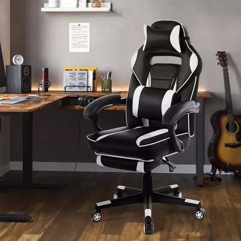 Sedia da gaming, Sedia da gaming con poggiapiedi e supporto lombare massaggiante, Design ergonomico, Poltrona reclinabile in pelle PU con schienale alto e poggiatesta, Rotazione a 360°