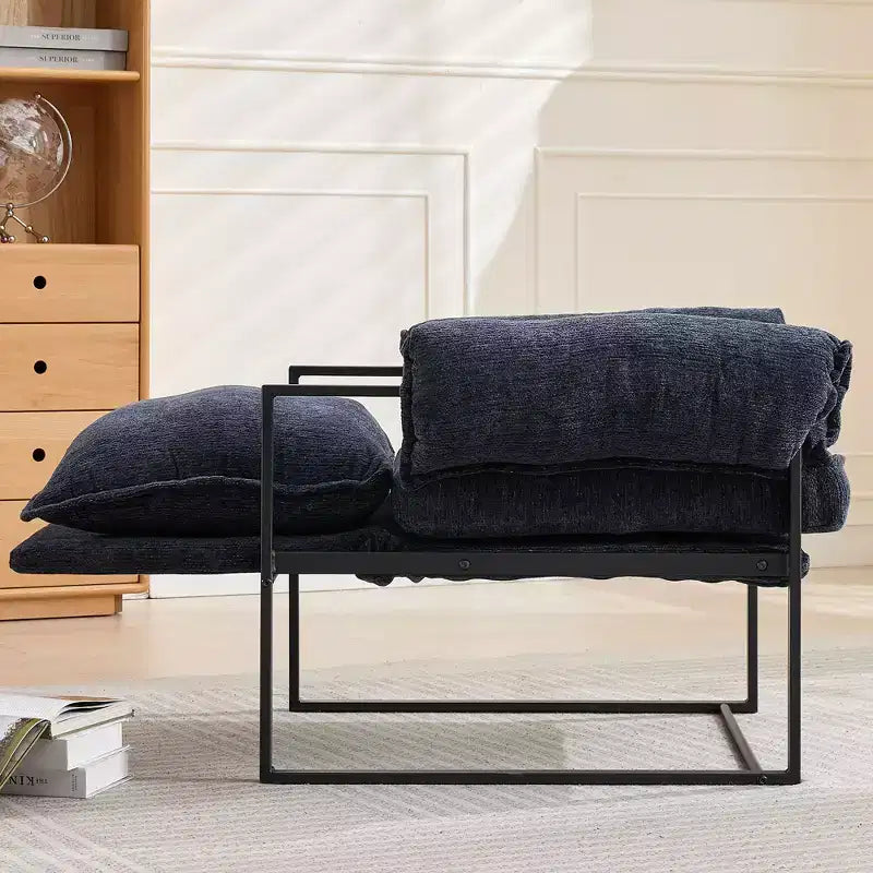 Poltrona Okak Modern Reclinabile con Schienale Imbottito in Ciniglia e Braccioli Regolabili, con Struttura in Metallo Nero, Poltrona Relax per Soggiorni, Aree Relax