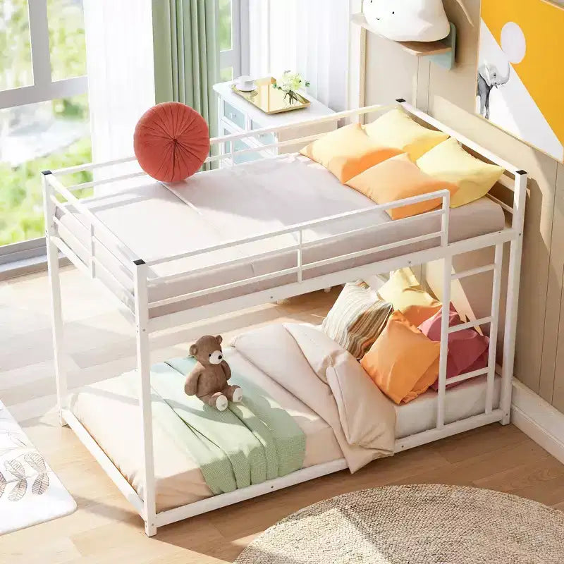 Okak 77.1IN Letto a Castello in Metallo per Bambini, Dimensione Twin-Over-Twin, Letto Singolo con Scaletta e Sponda di Sicurezza, Letti a Castello per la Camera da Letto, Dormitorio, Bianco
