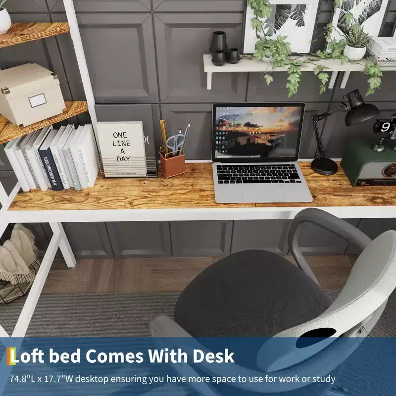 Letto a soppalco singolo con ampia scrivania e ripiani portaoggetti, letto a soppalco in metallo con sponda di sicurezza e scaletta per bambini e adulti, salvaspazio