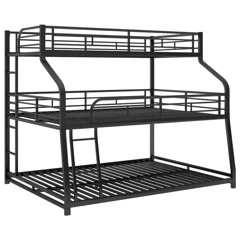 Letti a castello tripli in metallo Twin XL e Full XL sopra Queen per 3 bambini con scaletta integrata e sponde di sicurezza a tutta lunghezza