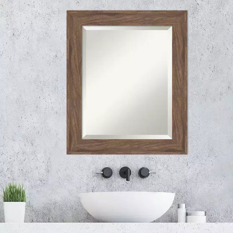 Specchio da parete per bagno Amanti Art Pia con cornice smussata, marrone medio