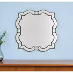 HomeRoots Specchio da parete con cornice in vetro smerlato trasparente 32