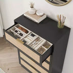 Comò in Rattan a 5 Cassetti, 118,6 cm di Altezza Nero, Cassettiera a 5 Scomparti con Maniglie in Metallo e Robusta Base in Legno per Camera da Letto, Soggiorno, Cameretta