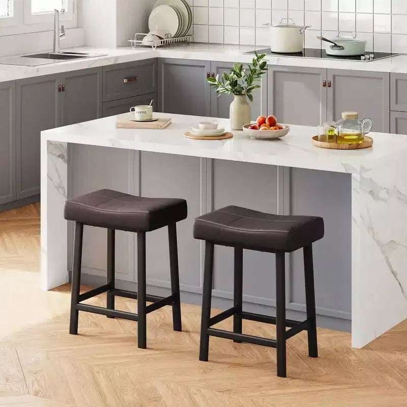 GustoWave Set di 4 Sgabelli da Bar, Sgabelli Imbottiti da 24 Pollici Altezza Bancone con Superficie Curva, per Isola Cucina, Bar di Casa