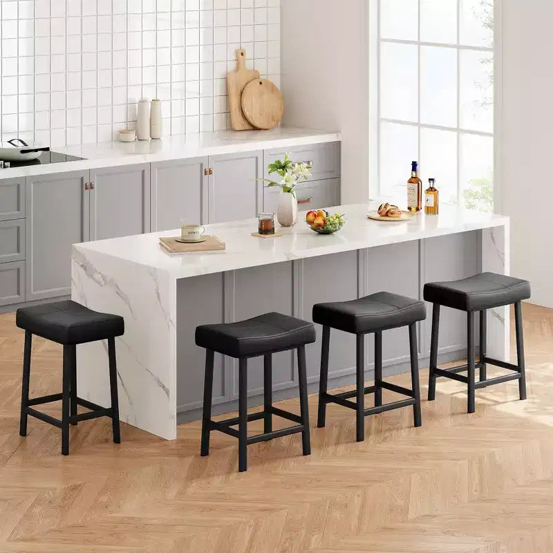 GustoWave Set di 4 Sgabelli da Bar, Sgabelli Imbottiti da 24 Pollici Altezza Bancone con Superficie Curva, per Isola Cucina, Bar di Casa