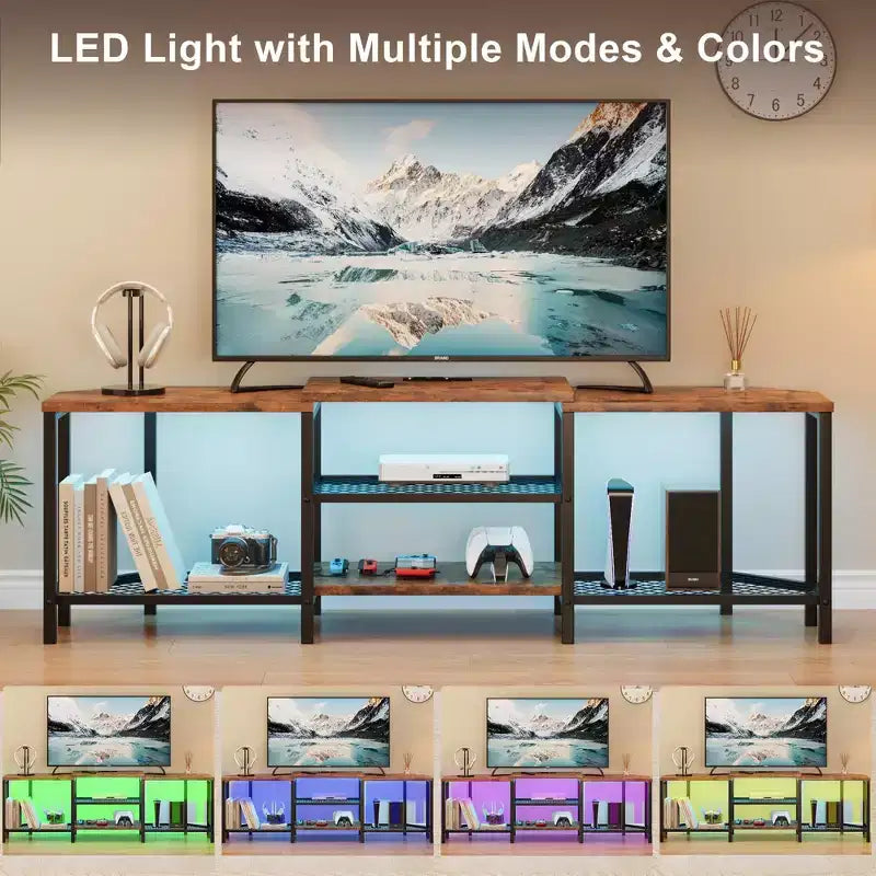 Mobile TV con quattro ripiani aperti, mobile angolare per l'intrattenimento con prese di corrente, mobile multimediale con illuminazione a LED per il soggiorno
