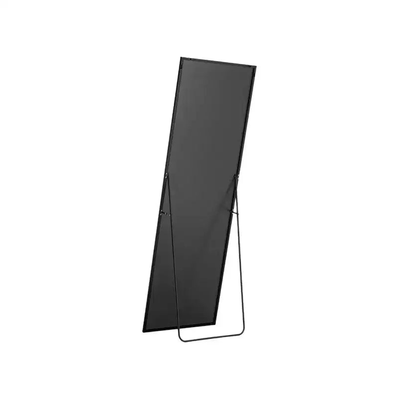 Specchio a figura intera HomeRoots 63" nero con cornice in metallo, autoportante o da parete