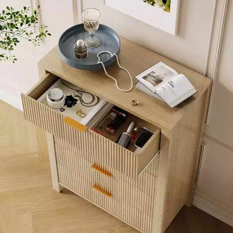 Spazi Piccoli, Cassettiera a 5 cassetti scanalata, in legno, stile moderno rustico per camera da letto