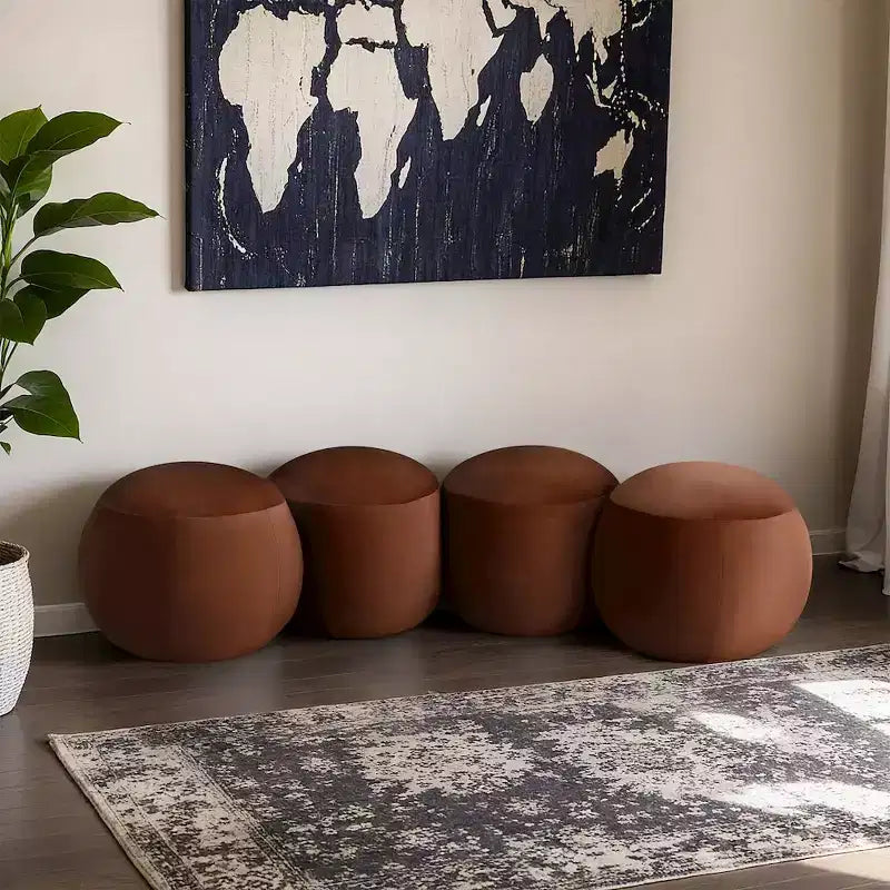 Meridian Furniture, Panca in velluto Apollo