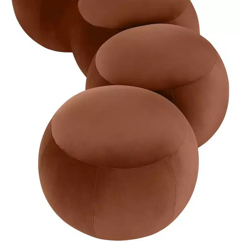 Meridian Furniture, Panca in velluto Apollo