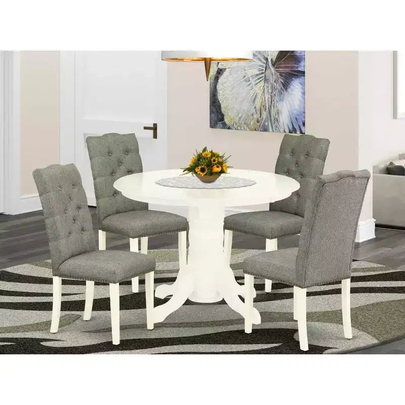 Tavolo da pranzo HomeStock 5 pezzi con piano in legno massello finitura panna e ciliegio e 4 sedie Parson