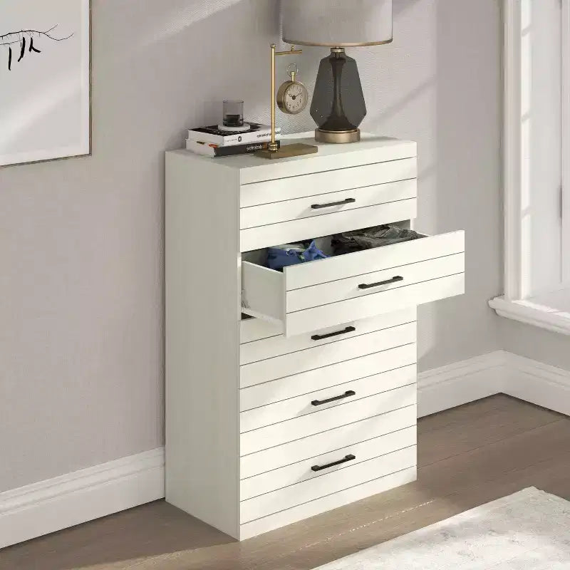 Cassettiera Galano a 5 cassetti con sistema di sicurezza Interlock in rovere bianco perla 30,7 L x 16,1 P x 45,8 H