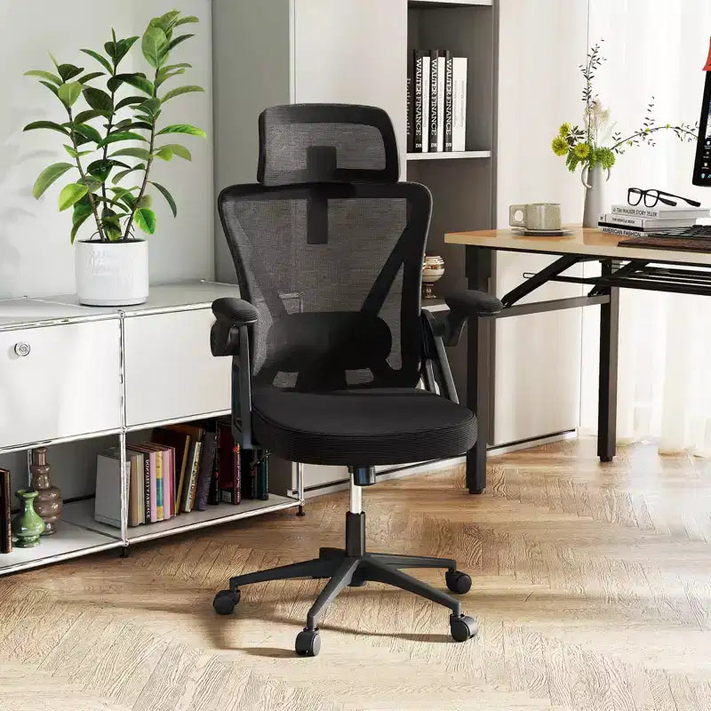 Sedia da ufficio ergonomica in rete Costway con supporto lombare e poggiatesta regolabili, colore nero