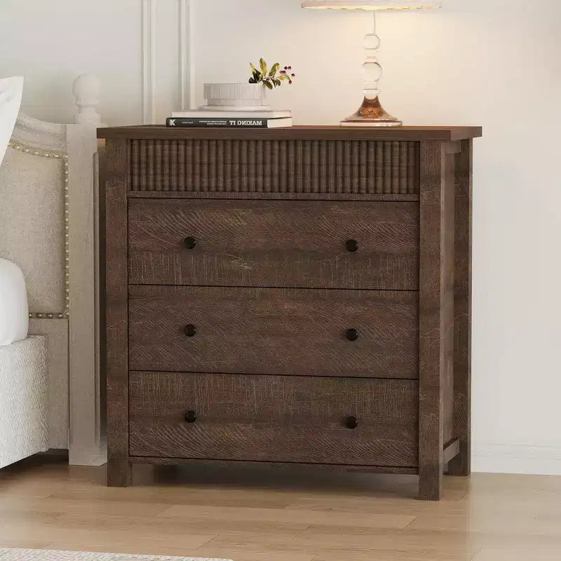 Cassettiera a 5 cassetti per camera da letto, Comò in legno, Mobile contenitore scanalato per soggiorno, corridoio e ingresso, Noce
